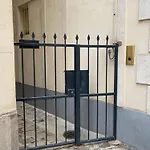 Brand New Apartment - Rue Cler Paris